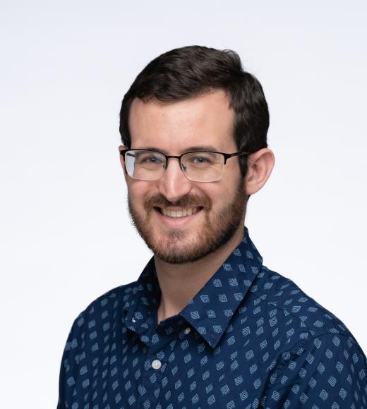 Alex Cohen Headshot